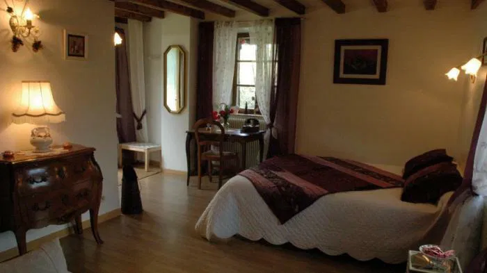 House Chemin du Gouby in Villechenève