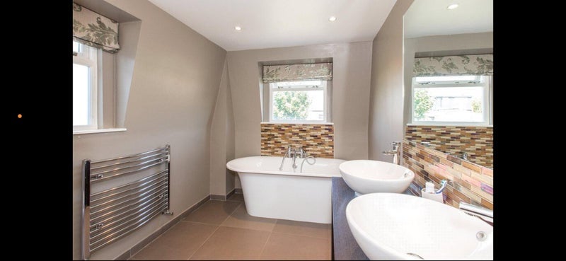 Room Bucharest Road in Greater London