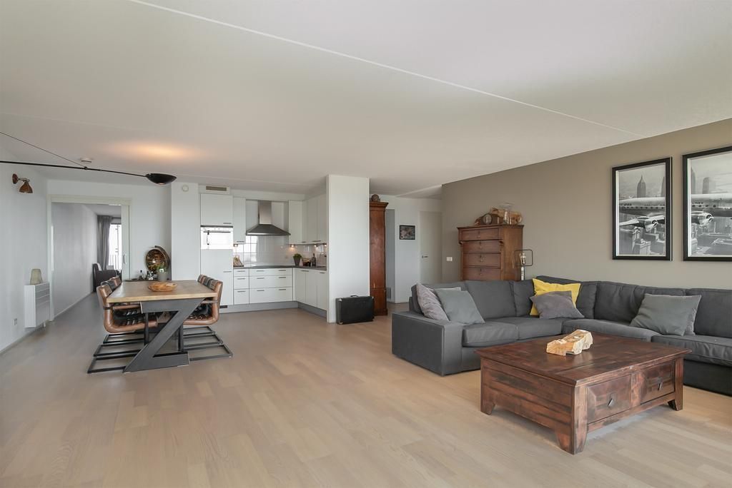 Appartement Prins Willem-Alexanderweg 187 in Den Haag
