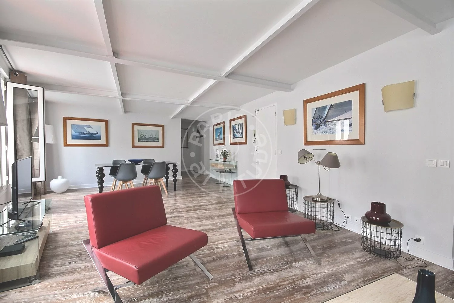Appartement Rue la Vieuville à Paris
