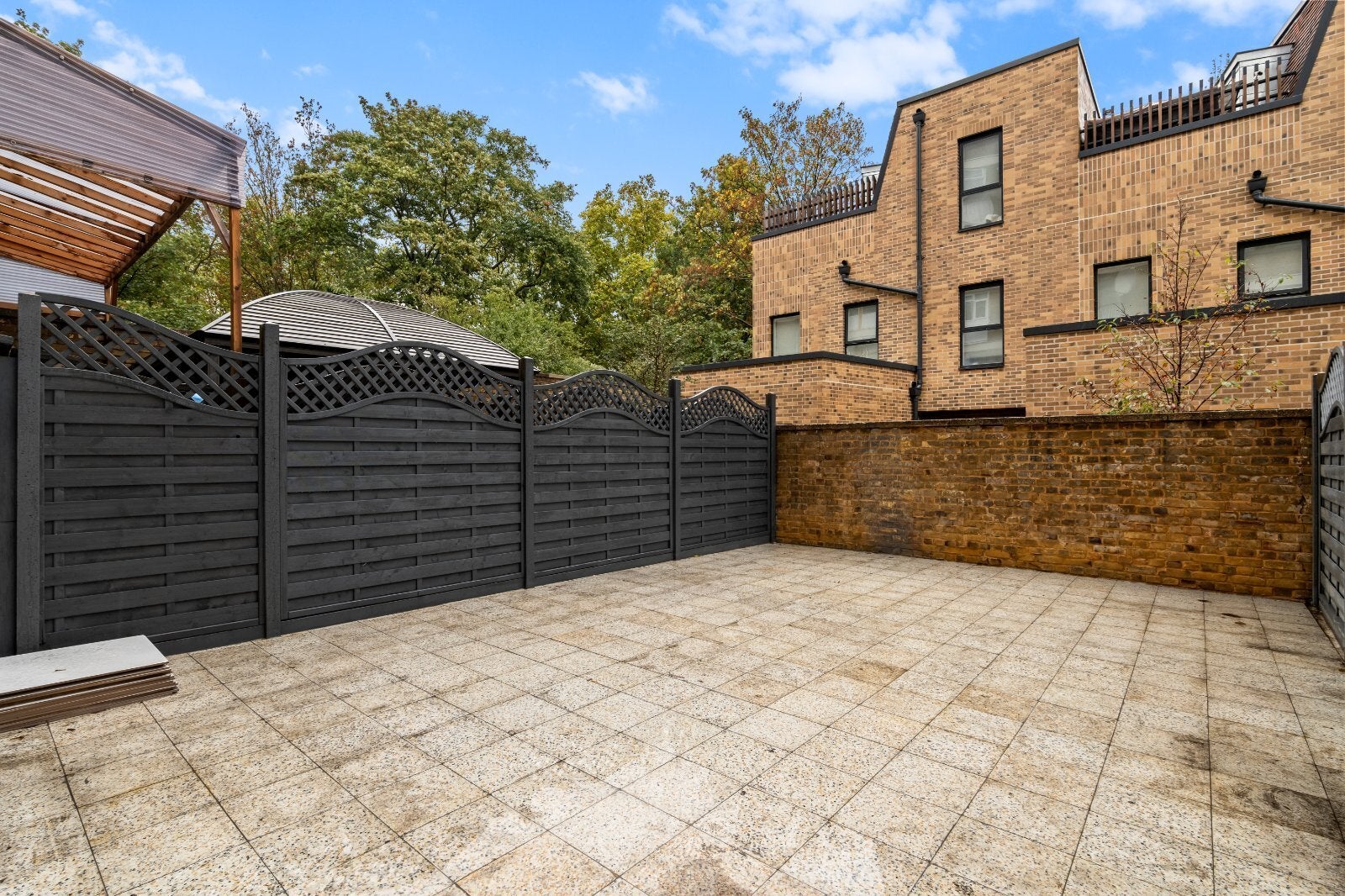 Flat Carlton Vale in City of Westminster