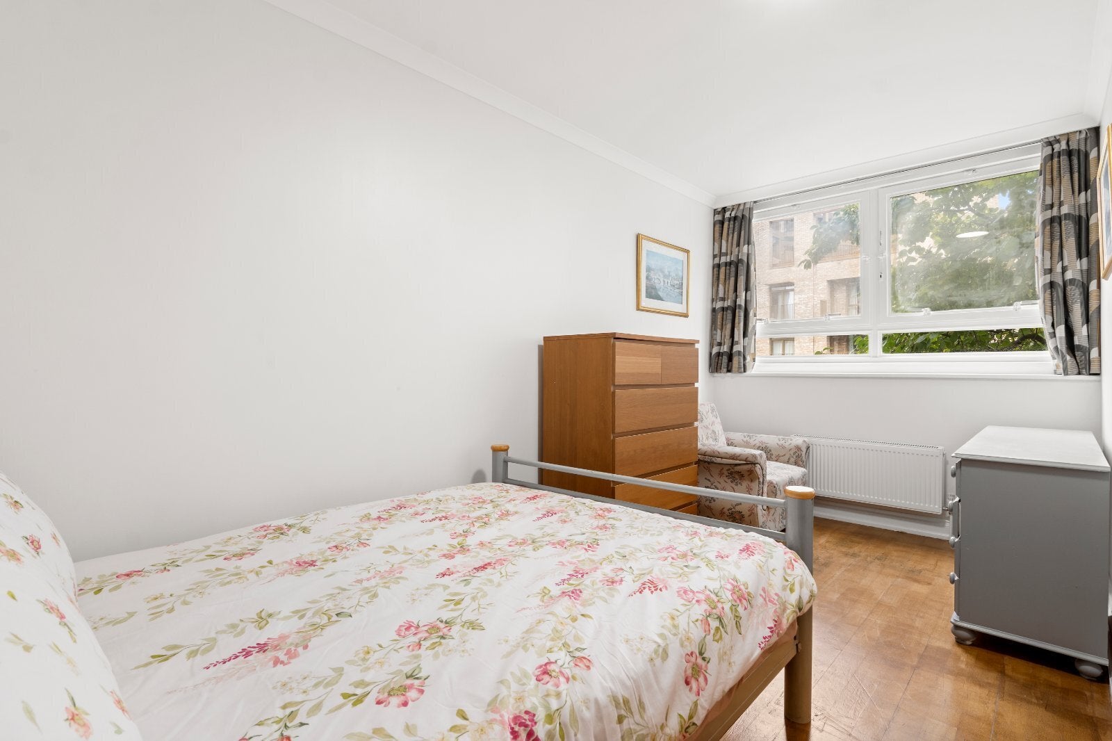 Flat Carlton Vale in City of Westminster