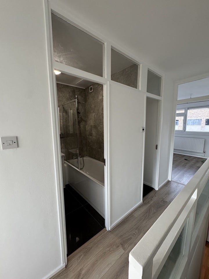Flat Cobbett Street in Greater London