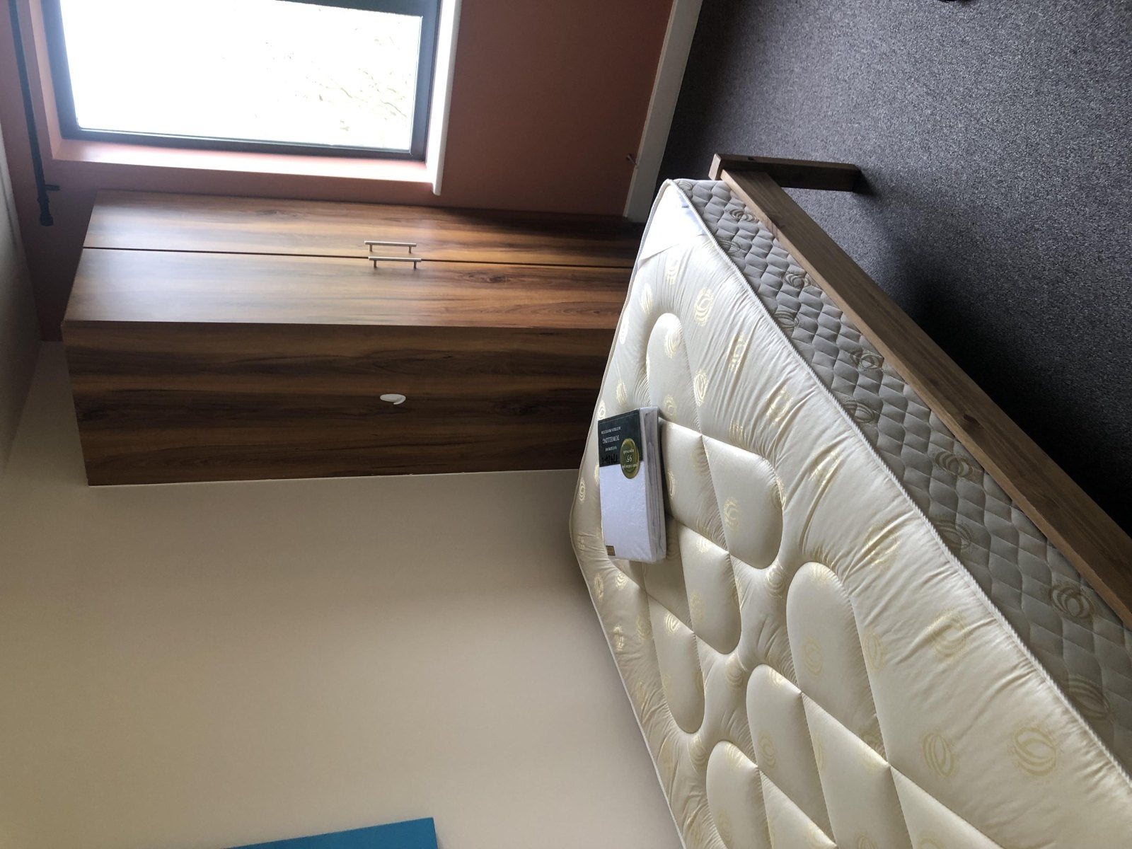 Room Sturry Road in Canterbury