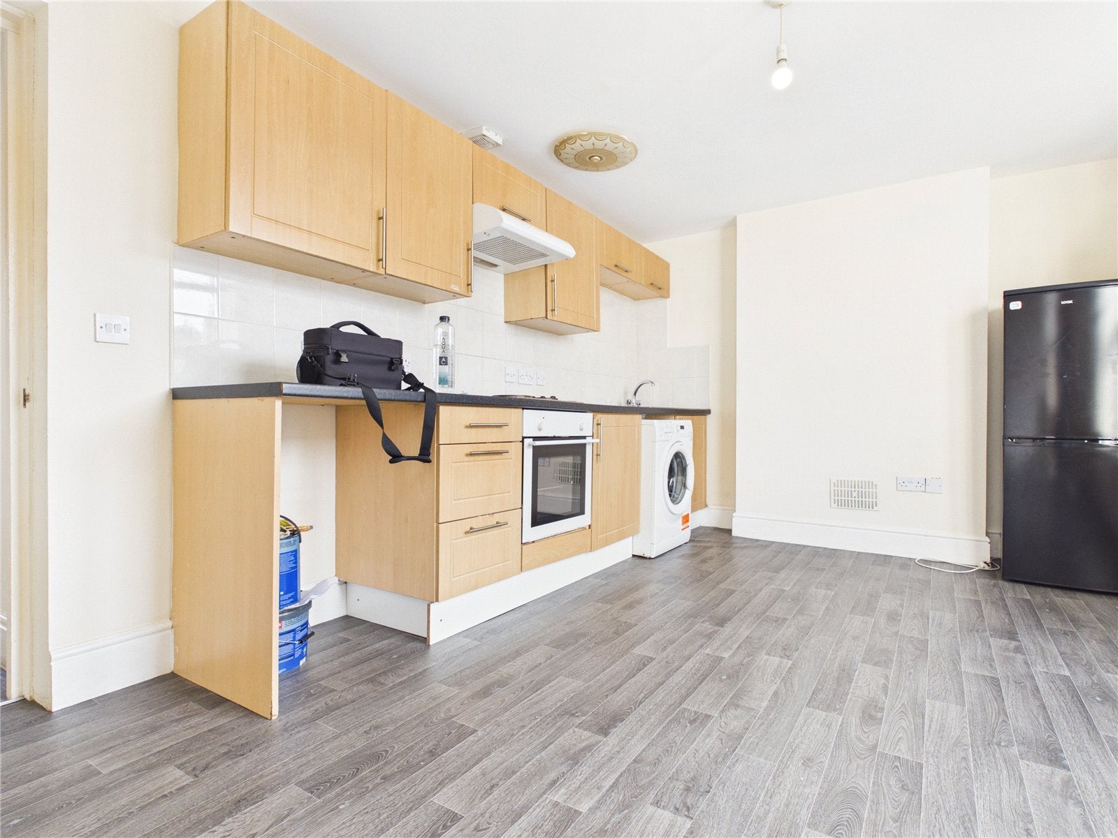 Flat Fishponds Road in Bristol