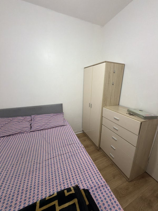 Room July Road in Liverpool