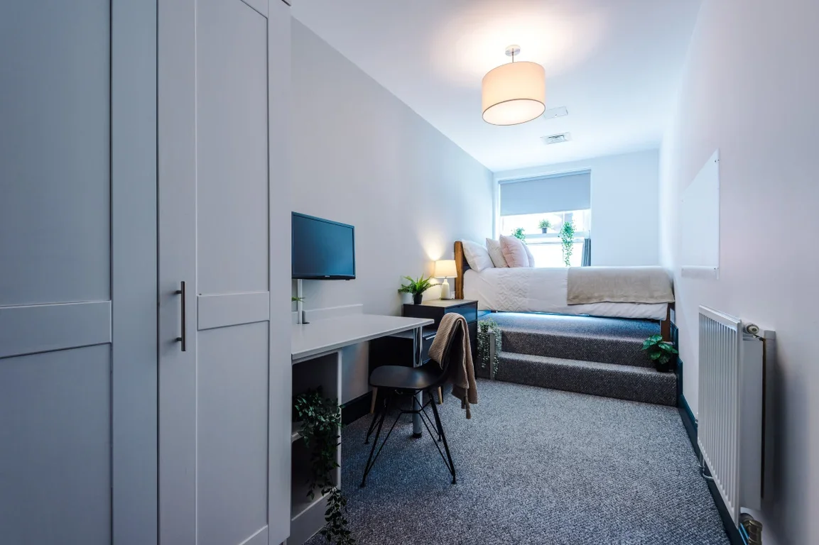 Flat Welford Road in Leicester