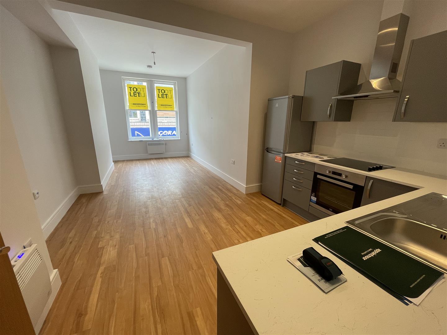 Flat Weston Road in Southend-on-Sea