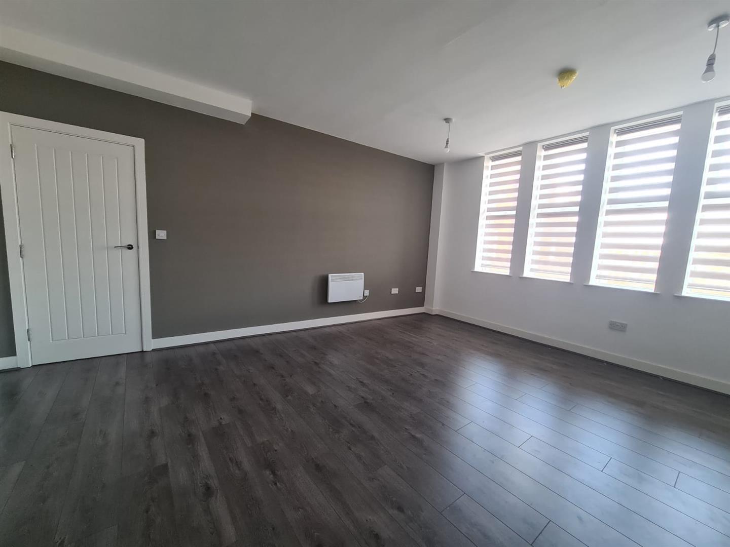 Flat Bradshawgate in Leigh