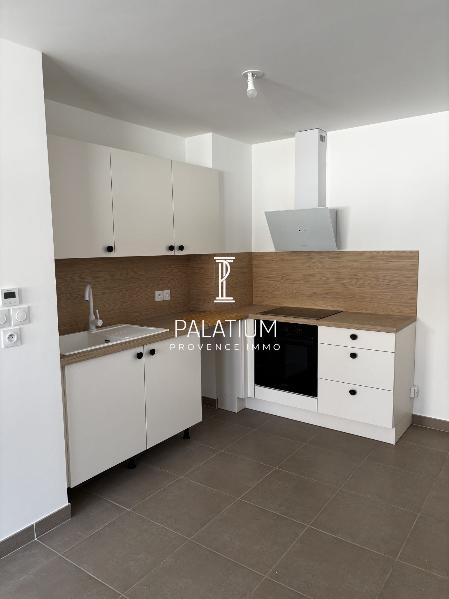 Appartement Cours Gimon à Salon-de-Provence