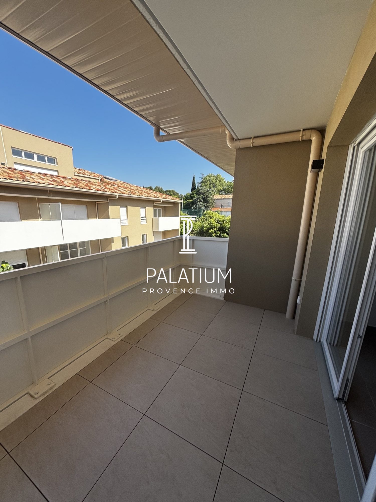 Flat Cours Gimon in Salon-de-Provence