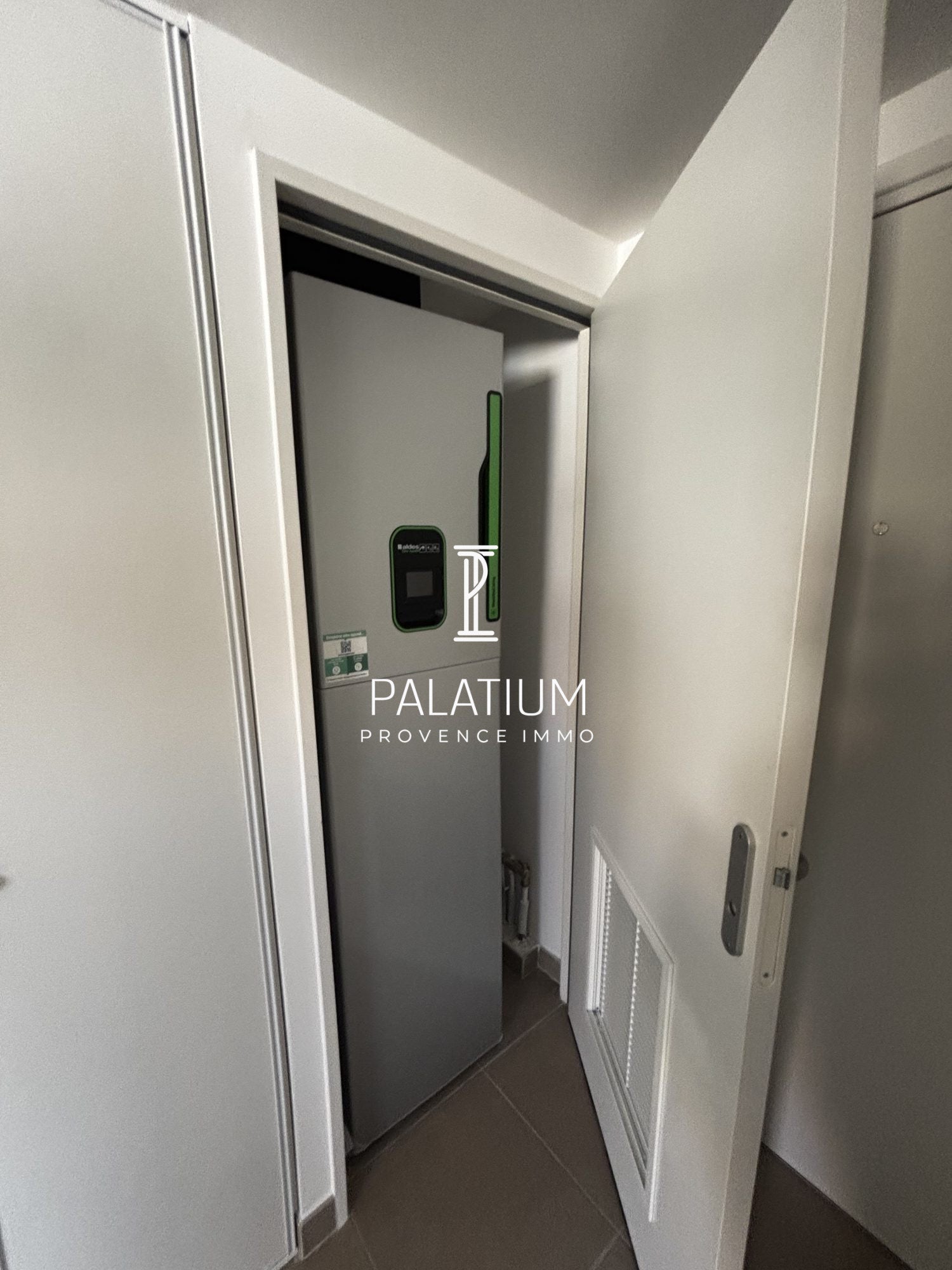 Appartement Cours Gimon à Salon-de-Provence