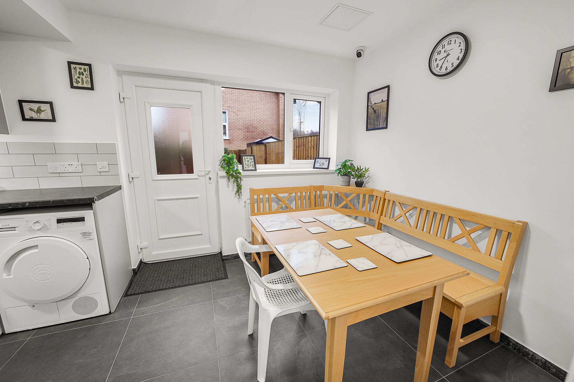 Room Finney Grove in St Helens