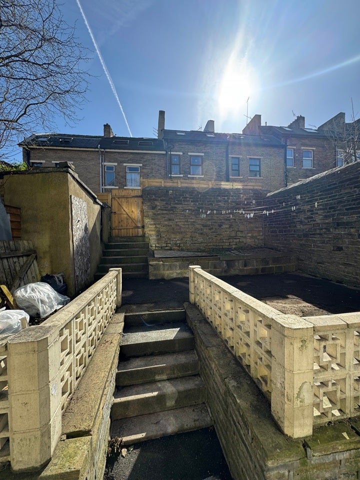 House Spring Gardens in Bradford