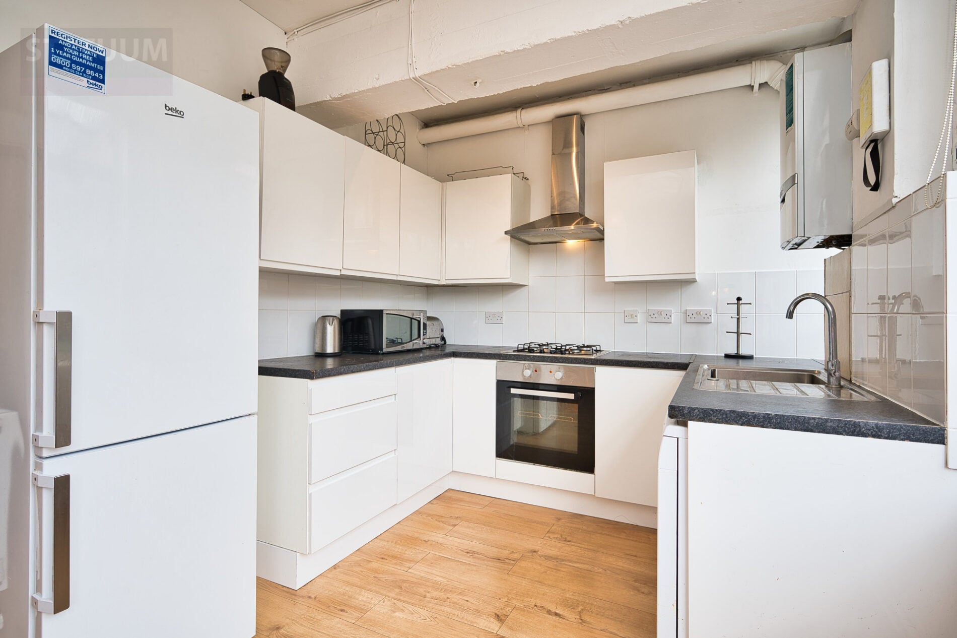 Flat Tudor Grove in Greater London