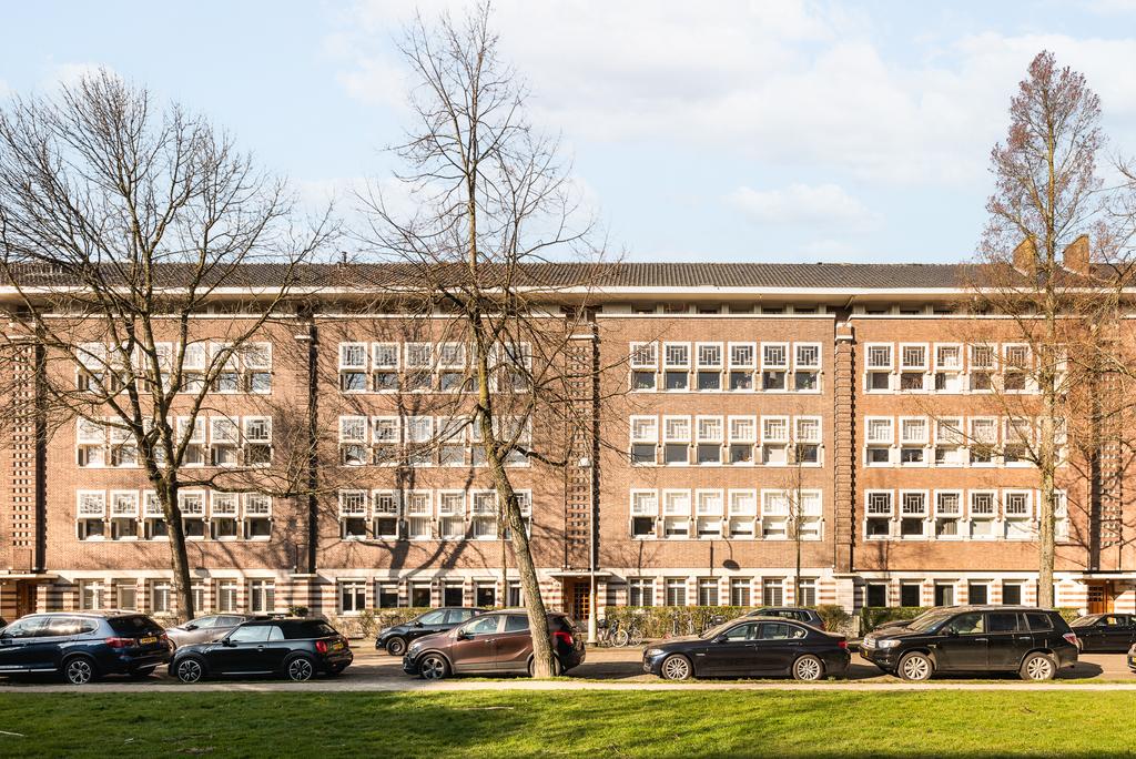 Appartement Minervalaan 54 3 in Amsterdam
