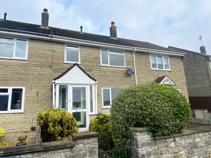 House High Street in Ashcott