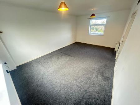 Flat Gannocks Close in Peterborough