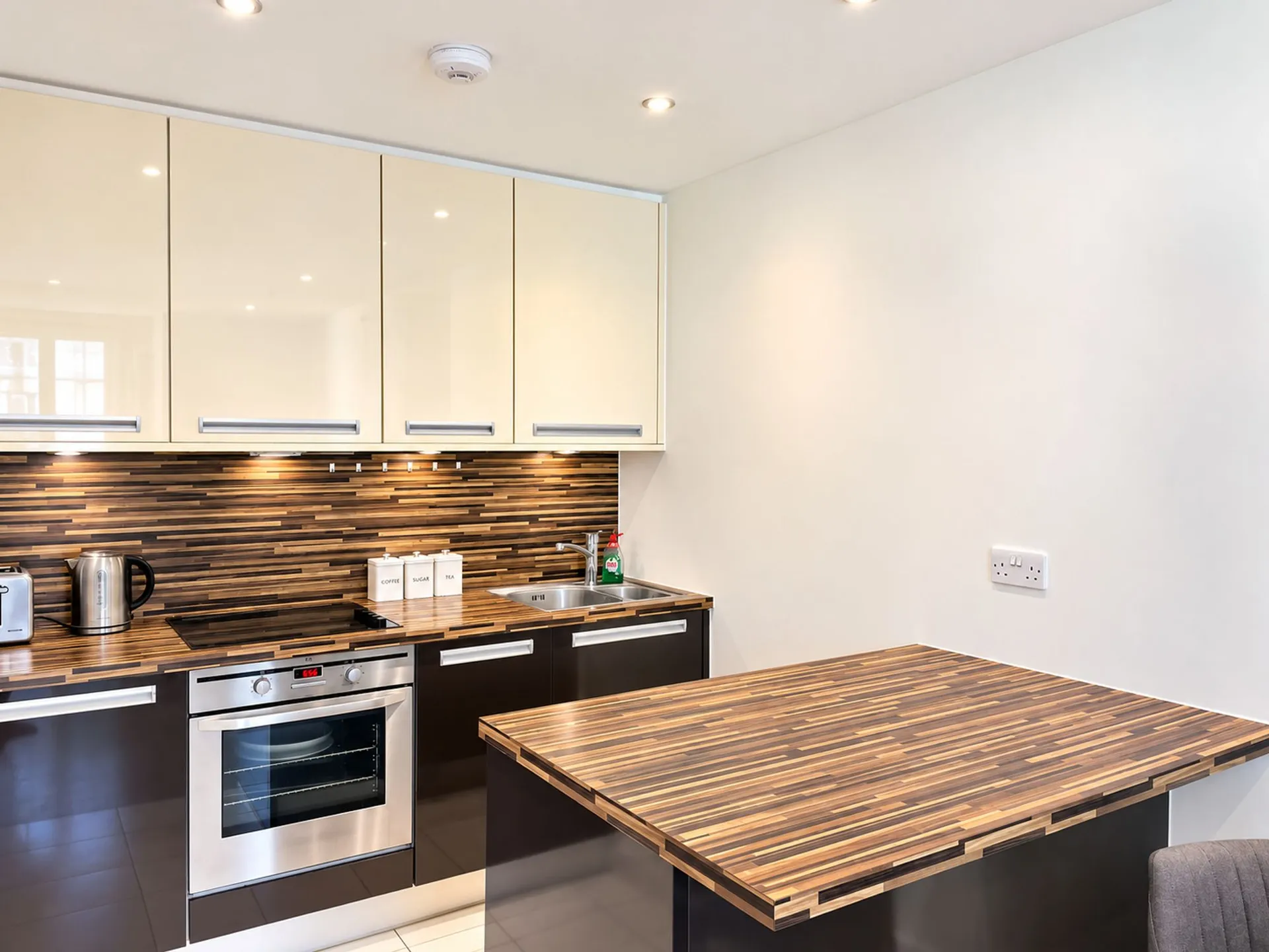 Flat Conington Road in Greater London