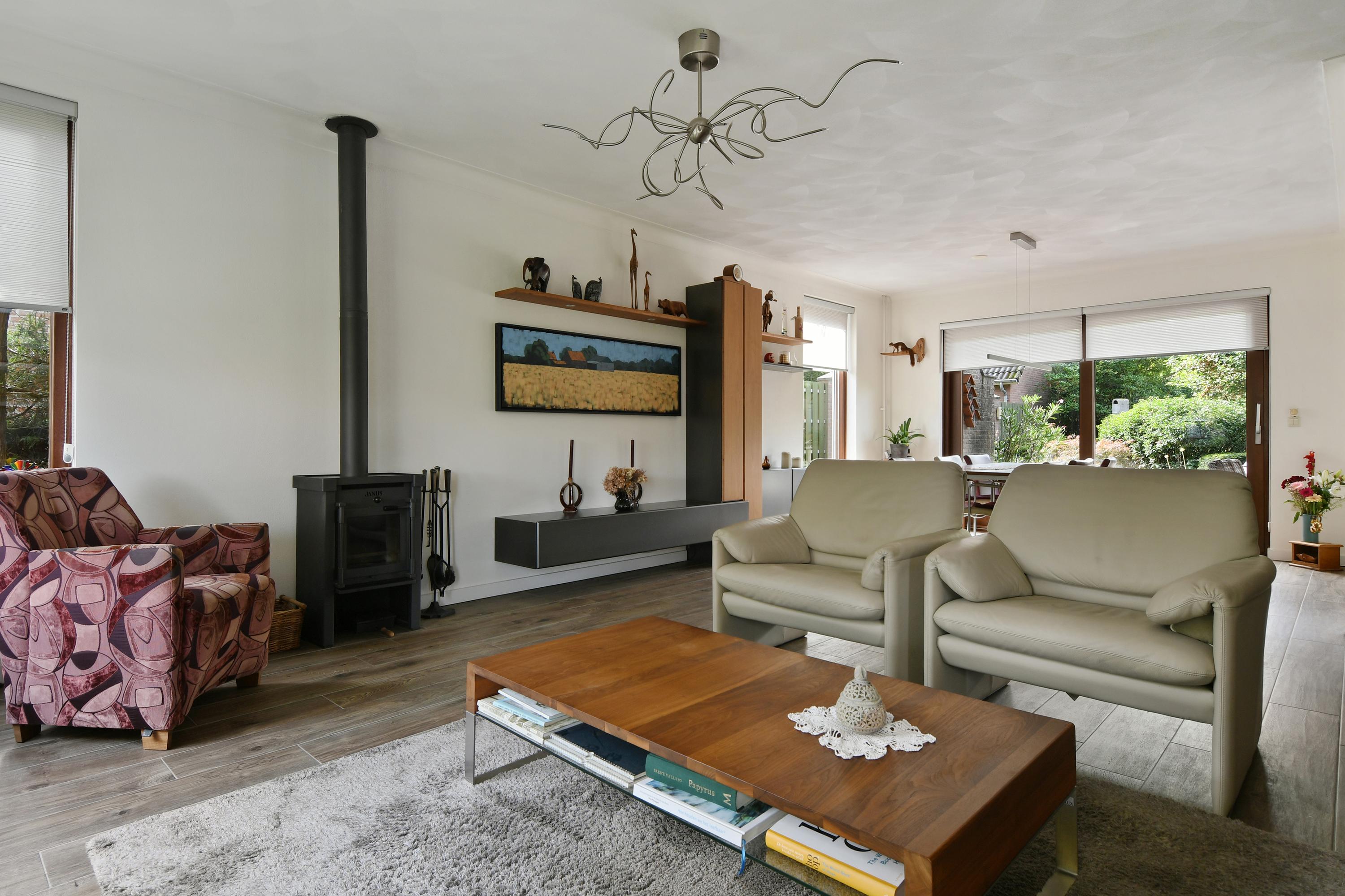 Vrijstaande woning te koop: Simon van Hapertlaan 27, Eindhoven