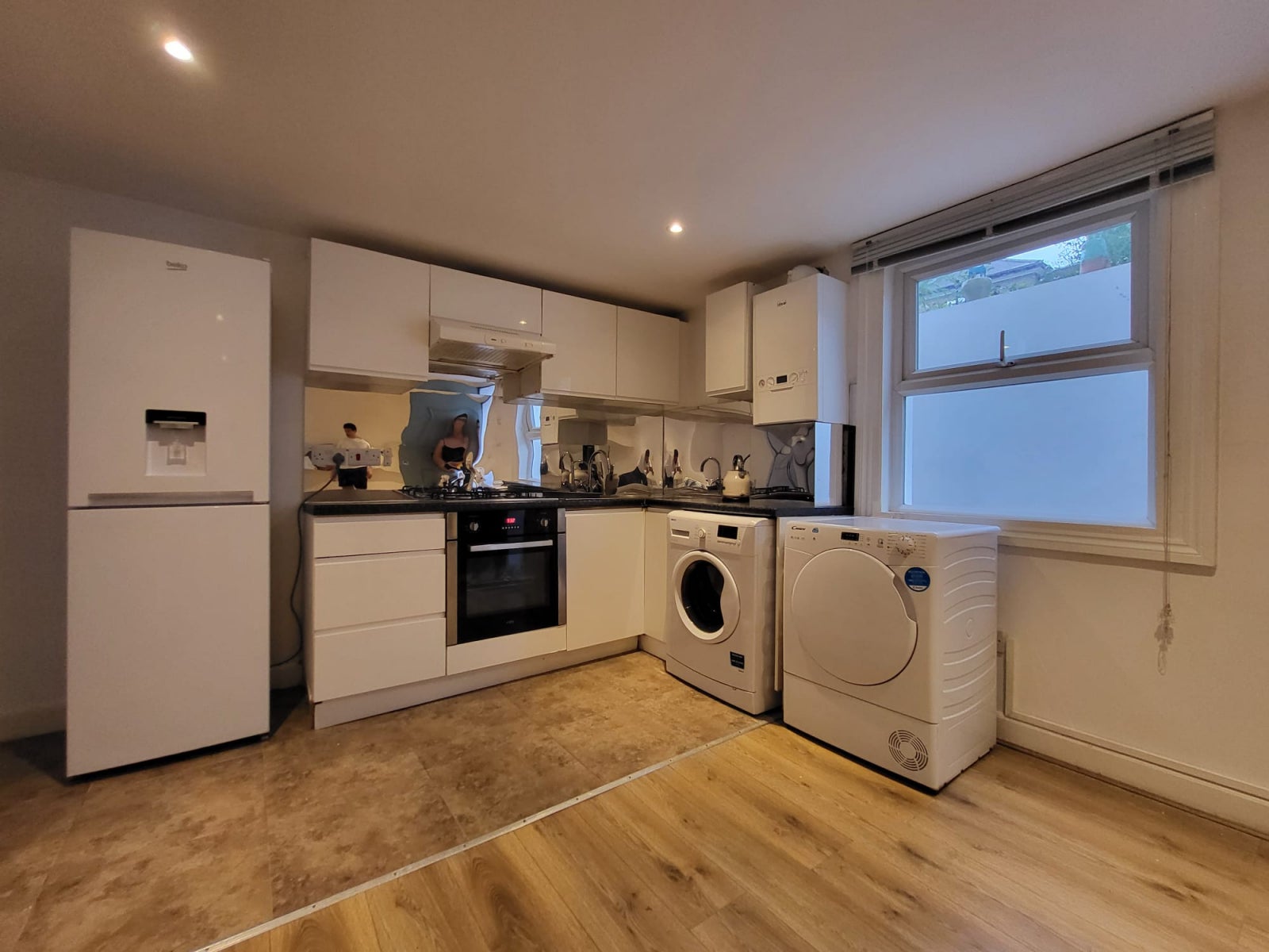 Flat Clapham Manor Street in Greater London