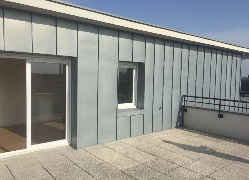 Flat Rue Faraday in Tours