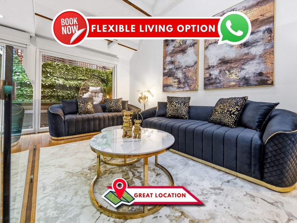 Flat Ovington Mews in Greater London