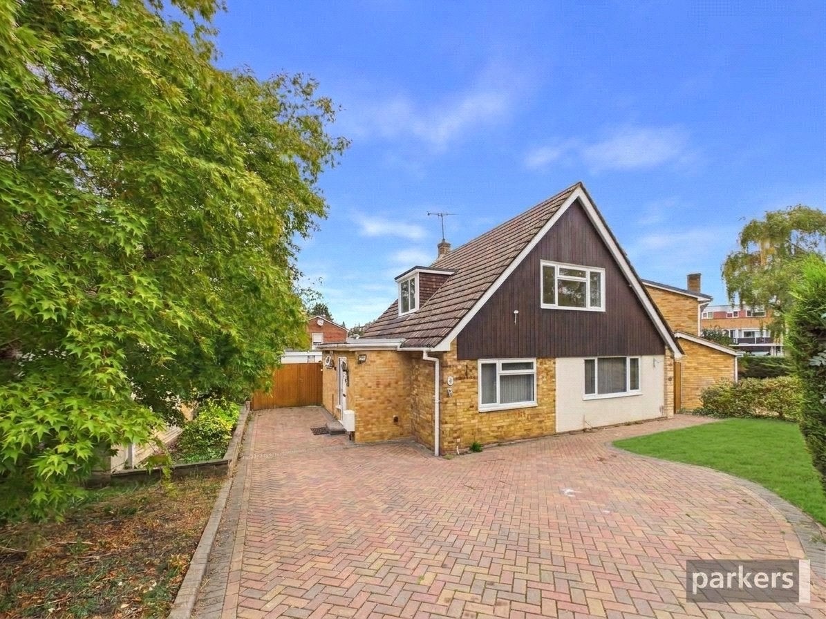 House Clivedale Road in Reading