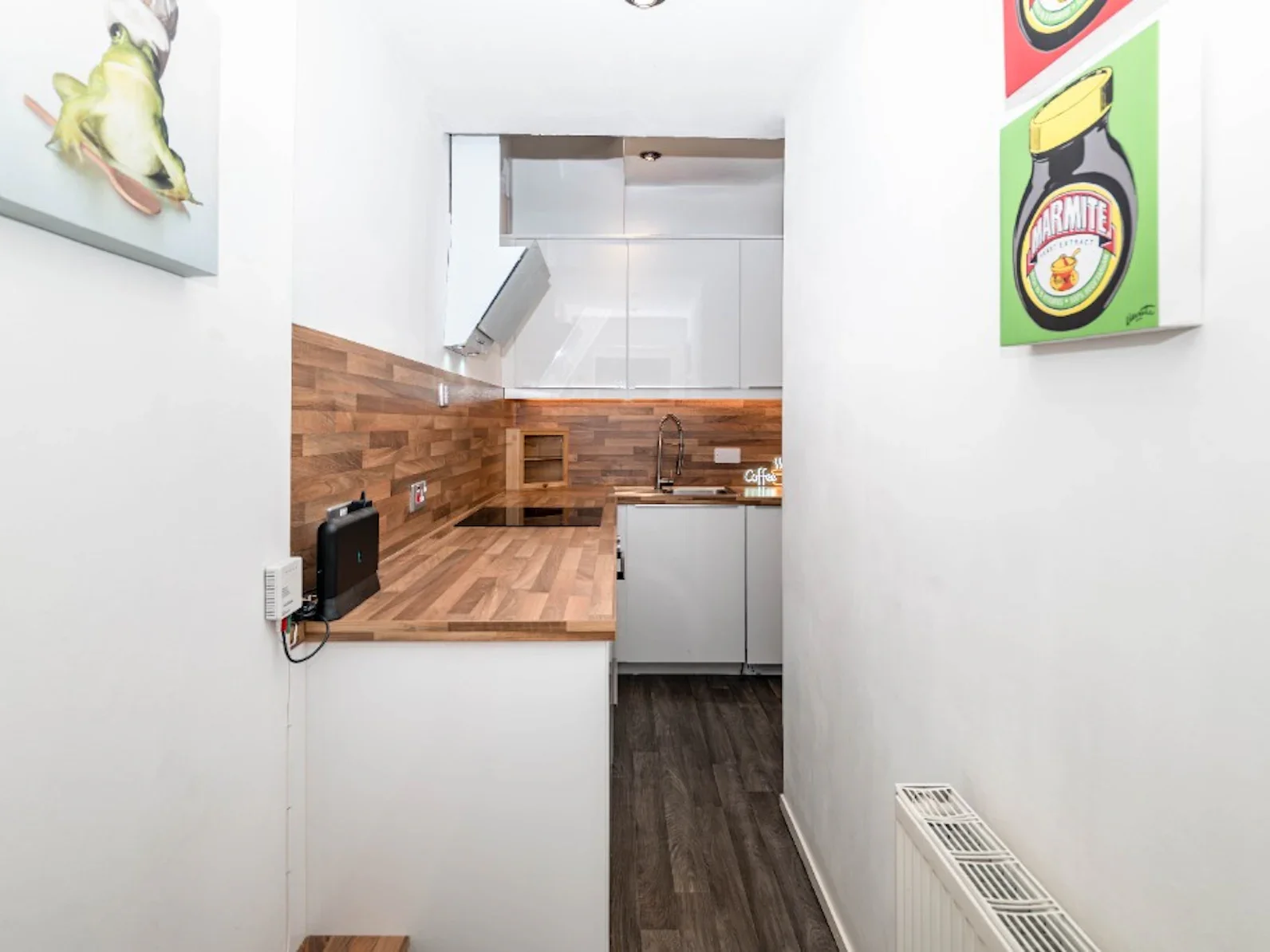 Flat Roseburn Place in City of Edinburgh