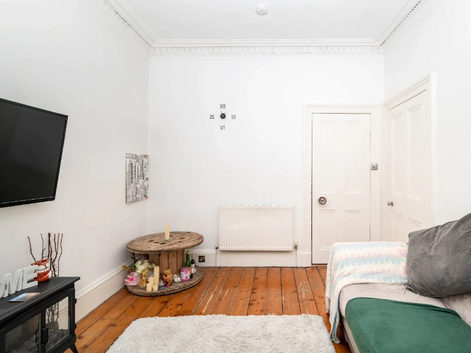 Flat Roseburn Place in City of Edinburgh