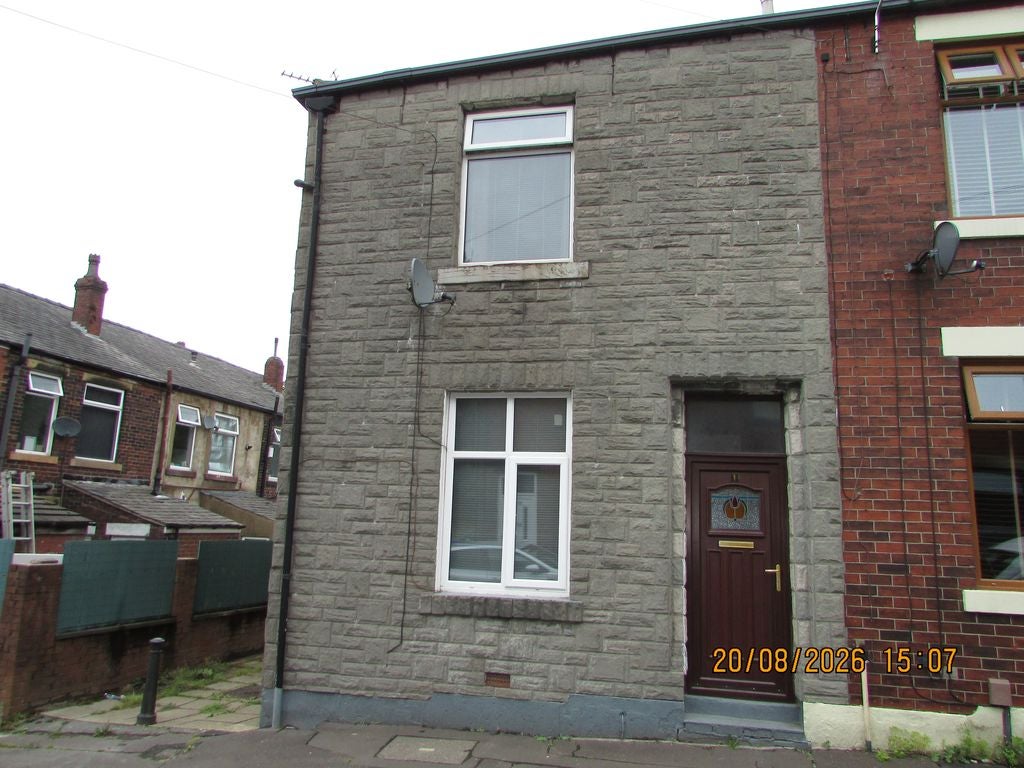 House Sherwood Street in Rochdale
