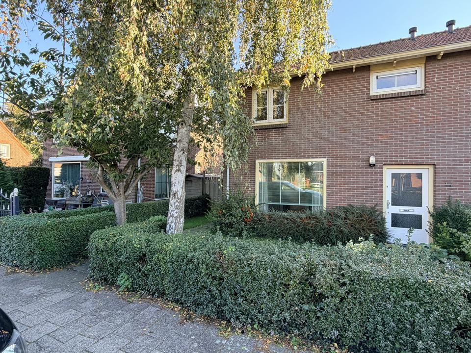 Huis van Velzenstraat 25 in Wervershoof
