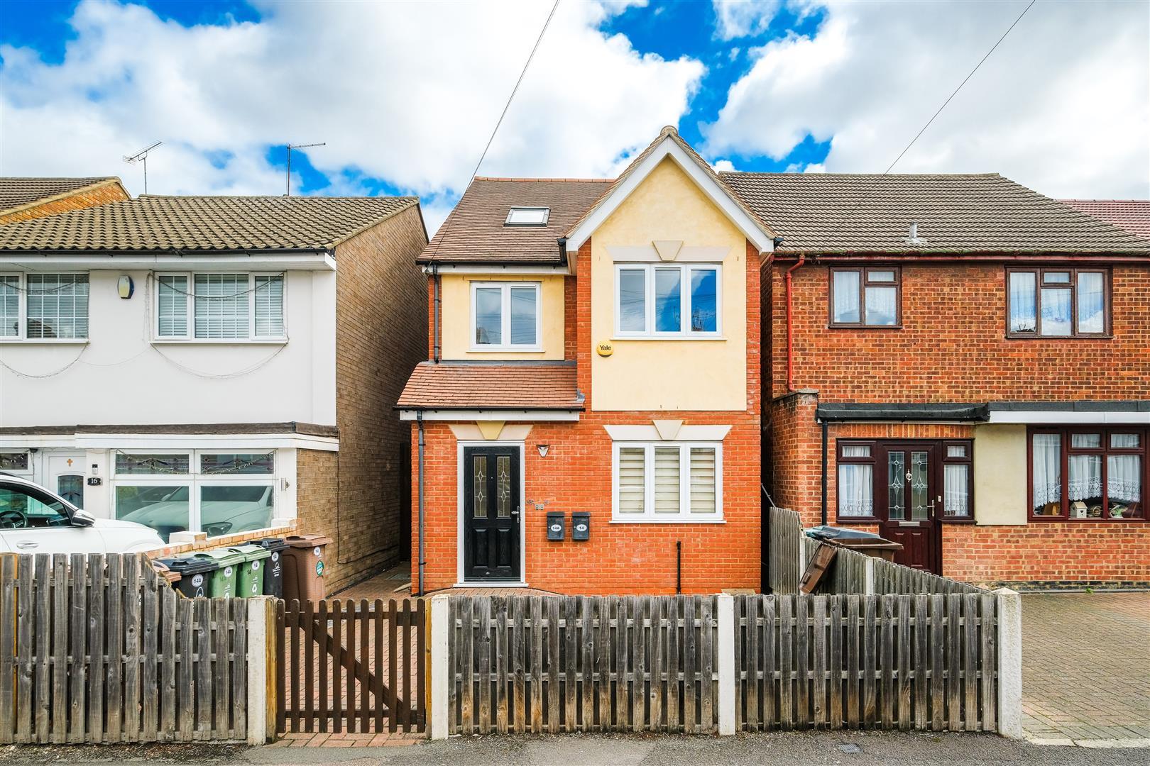 Flat Guildford Road in Greater London