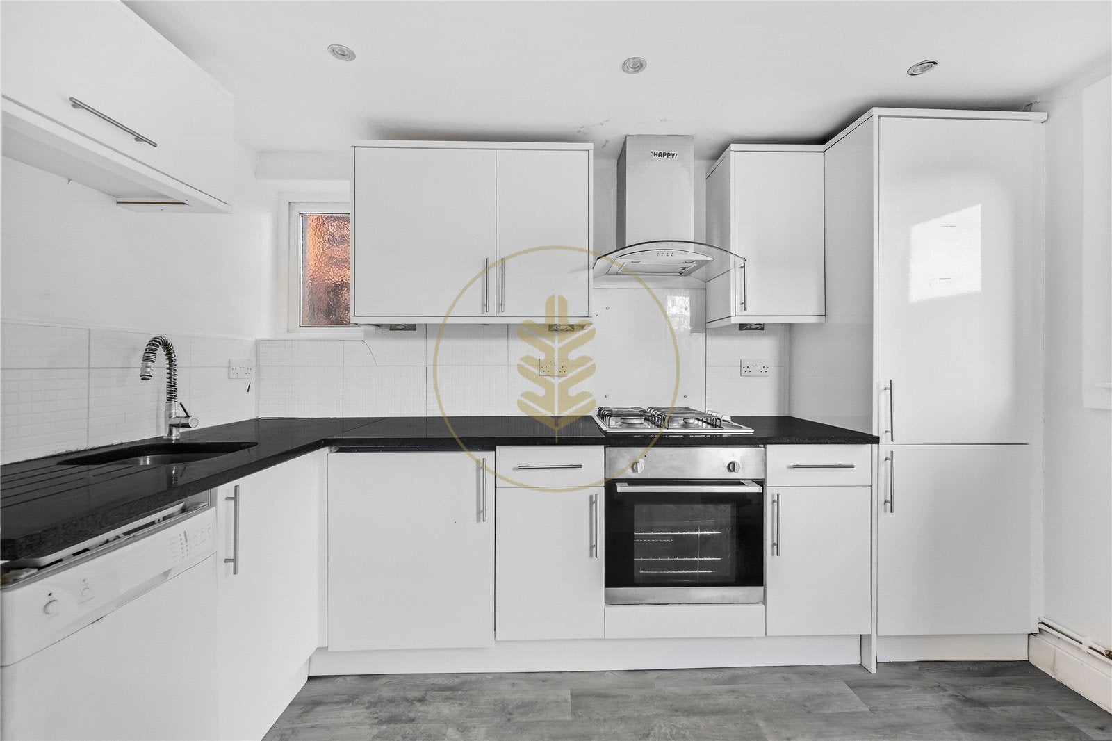Flat Broadhurst Gardens in Greater London