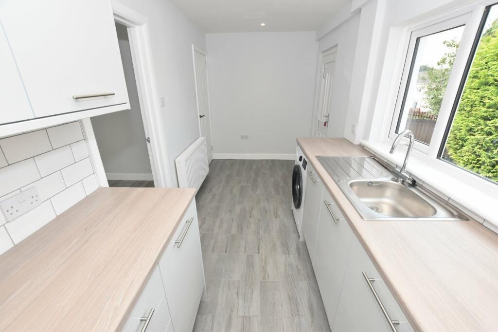 Flat Kirkton Avenue in Blantyre
