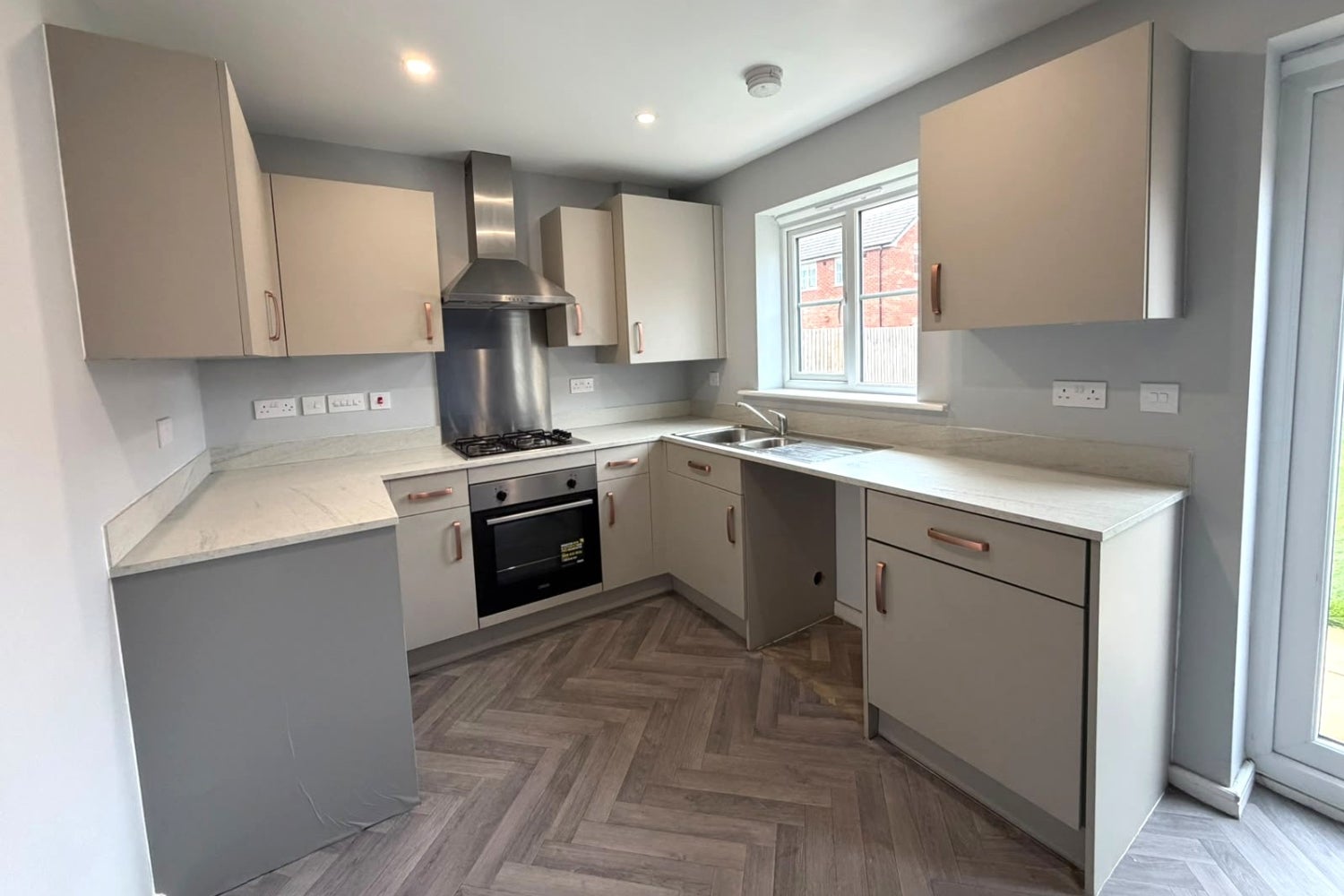 House Alder Avenue in Humberston