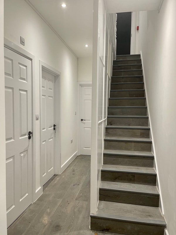 Room Fortescue Road in Greater London