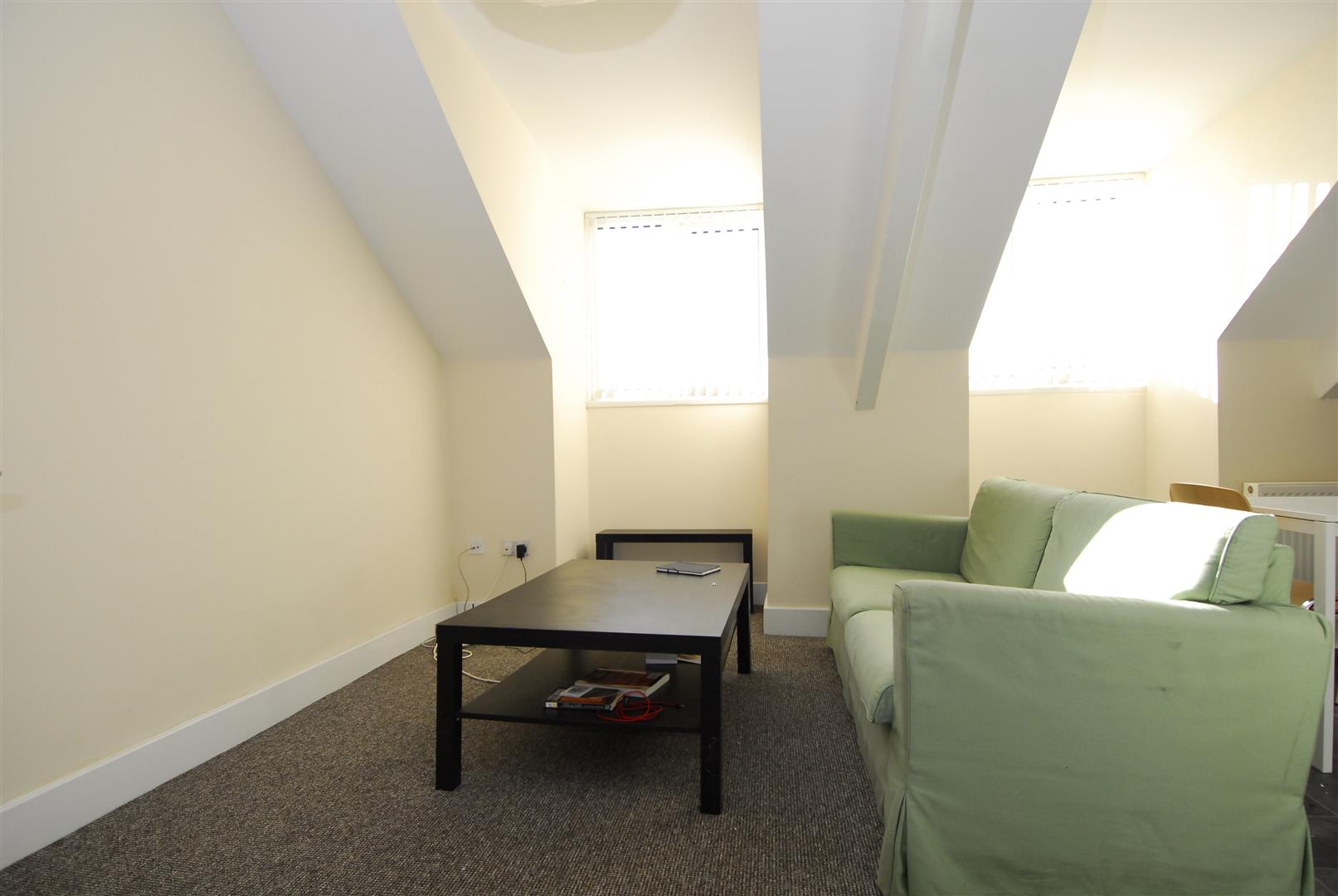 Flat Greenbank Road in Plymouth