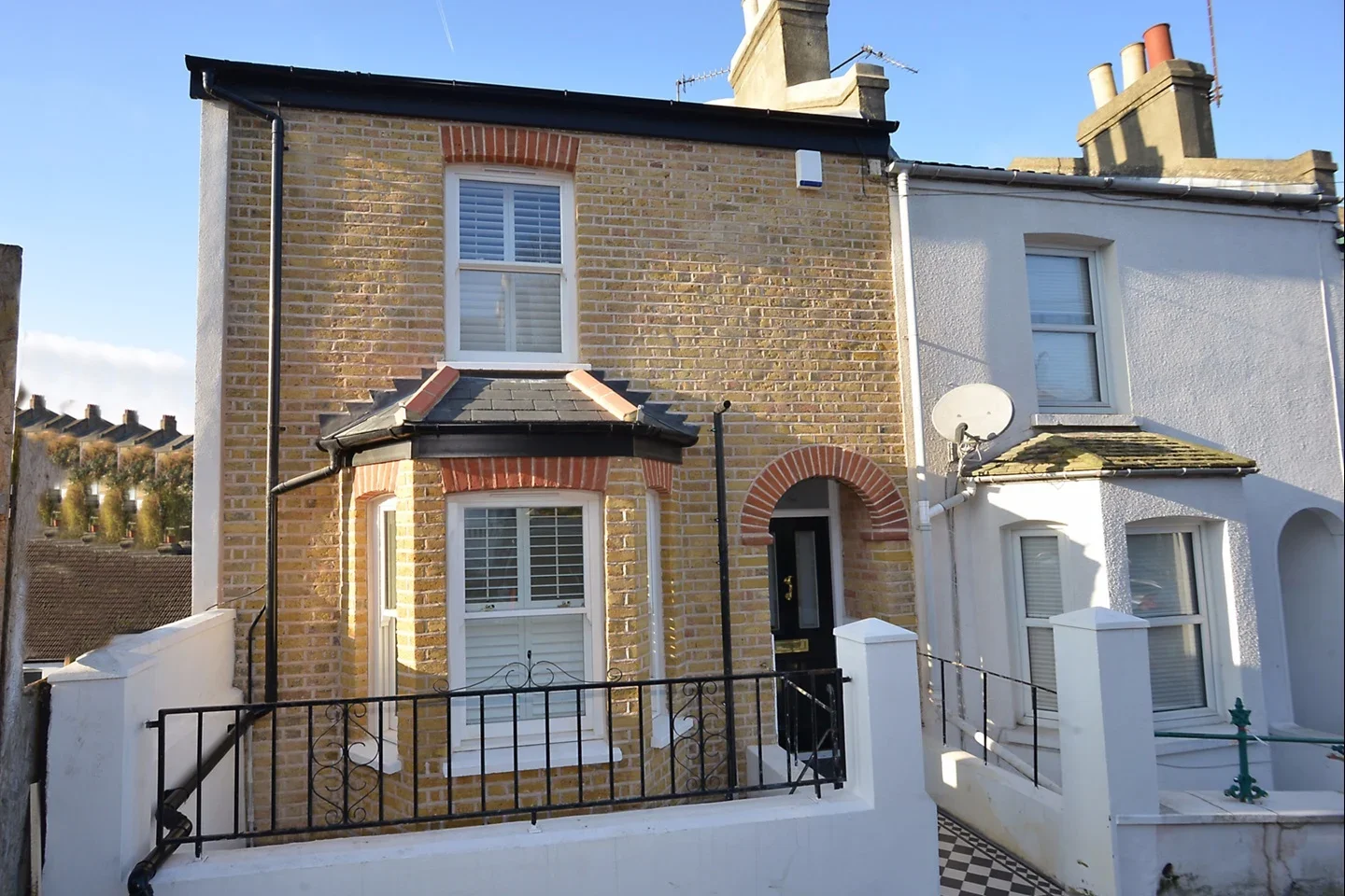 House Sladedale Road in Greater London