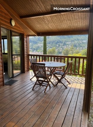 Appartement D 554 à Solliès-Toucas