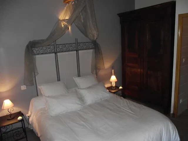 Room Rue de l'École in Vesseaux