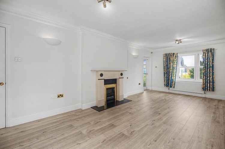 Flat Hernes Road in Oxford