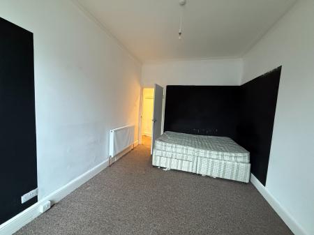 Flat Hilltown in Dundee
