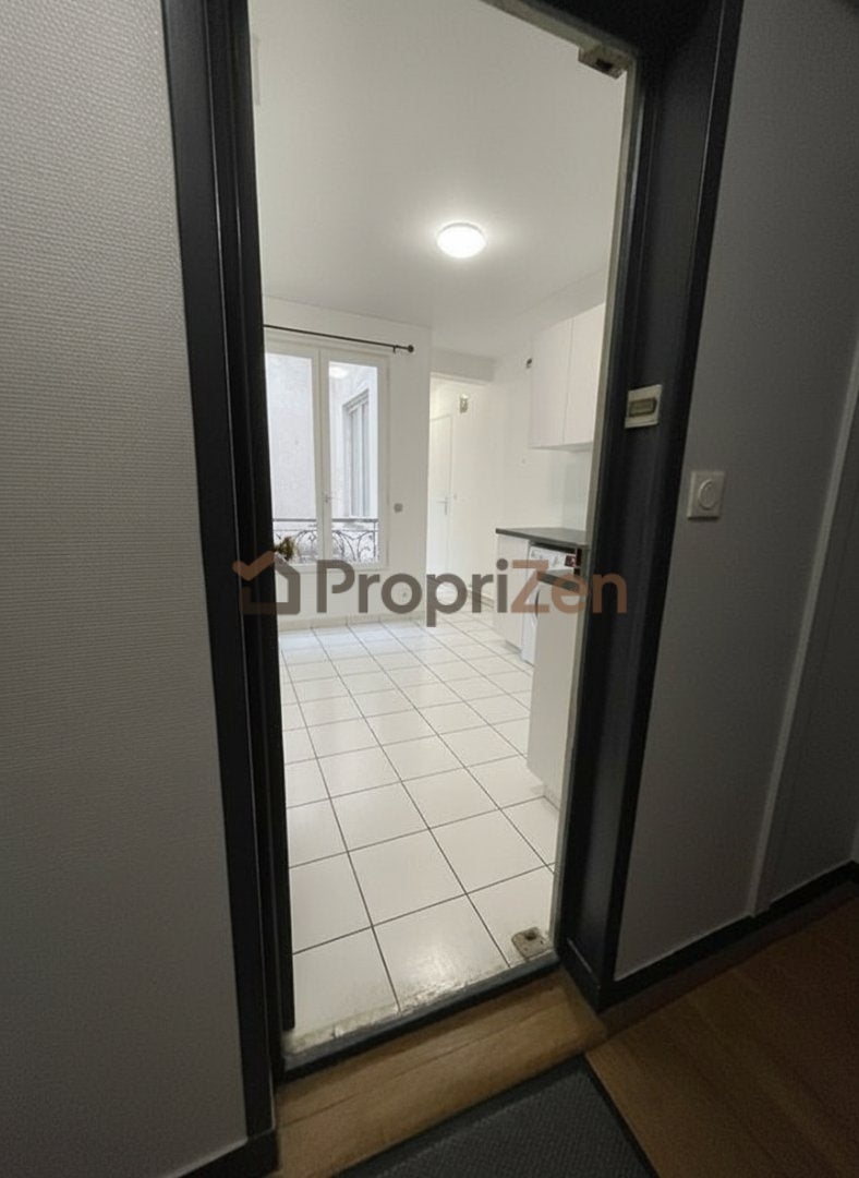 Flat Rue Charles Moureu in Paris