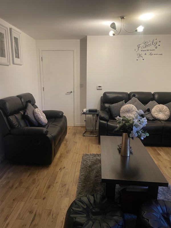 Room Sun Passage in Greater London