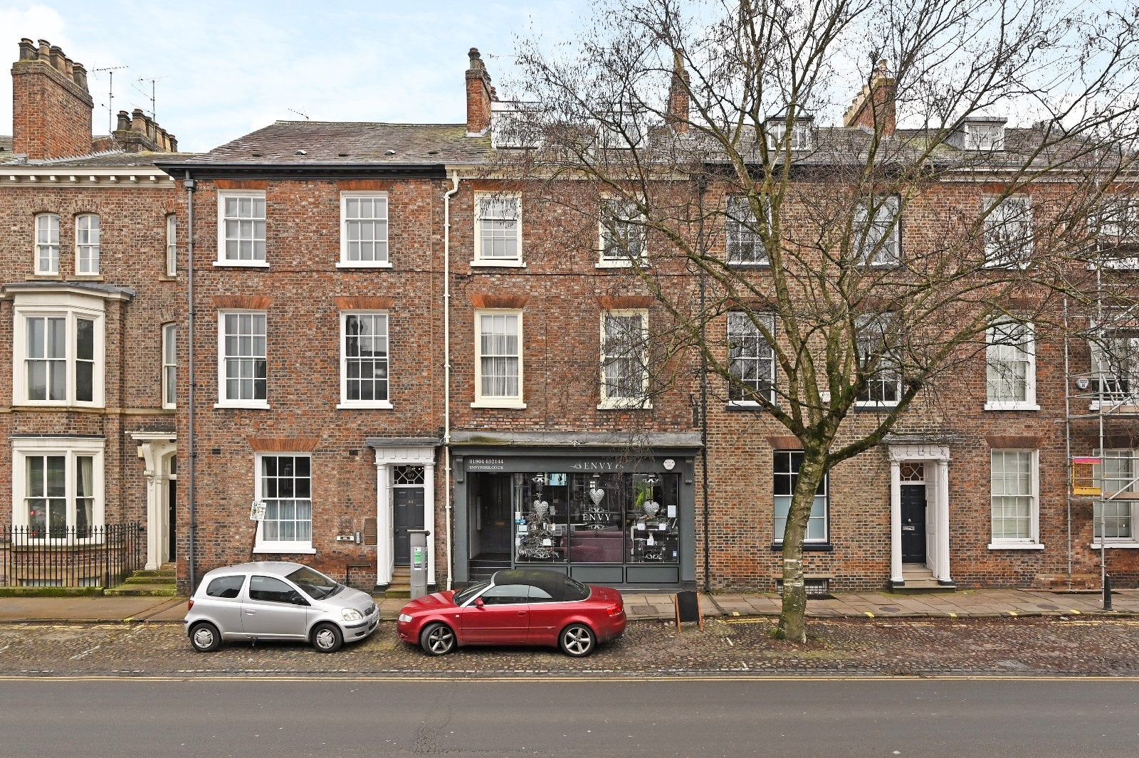Flat The Mount in York