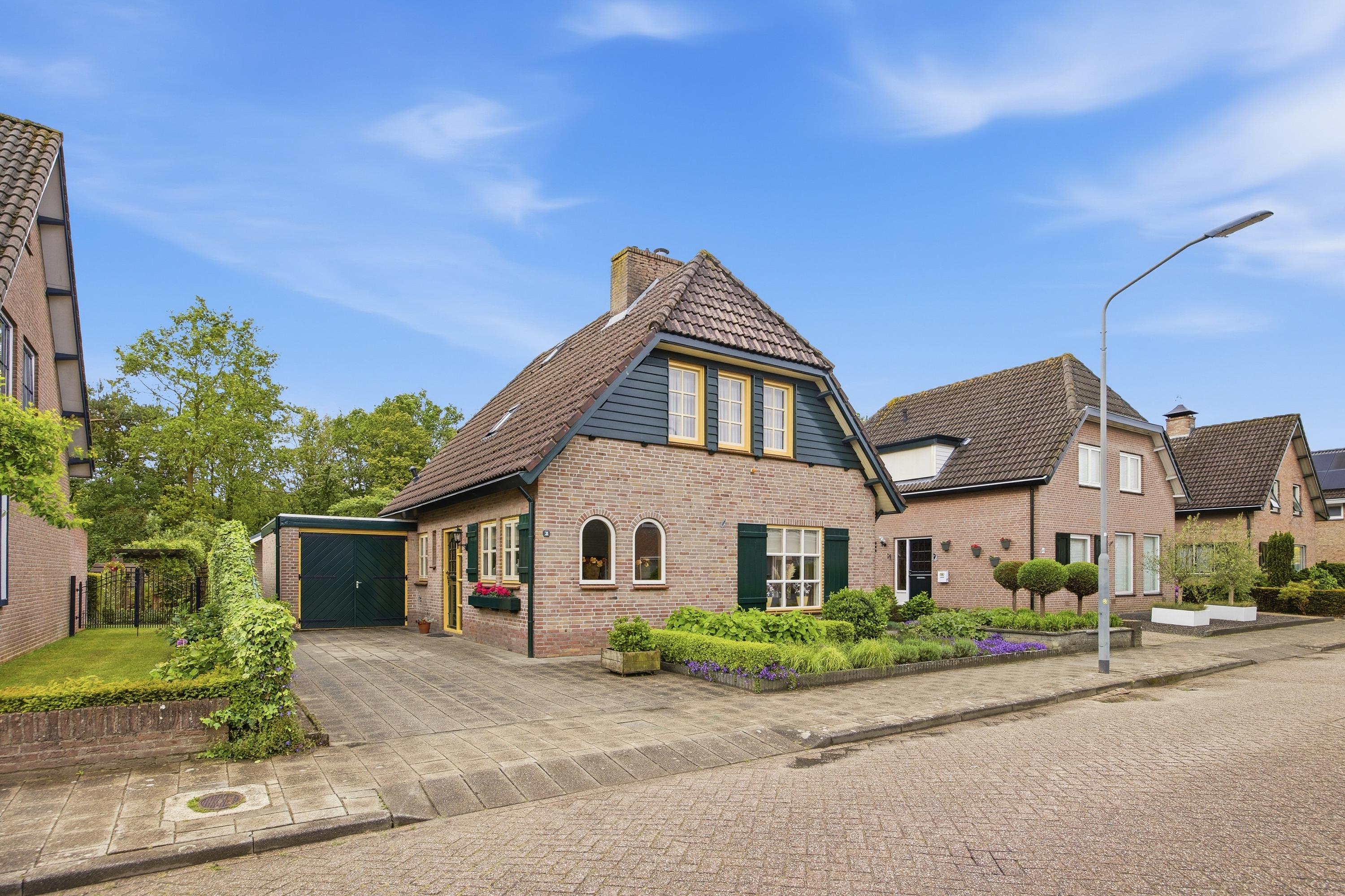 Hoge Akker 38 in Den Hout