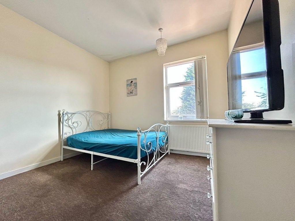 House Horndean Close in Coventry