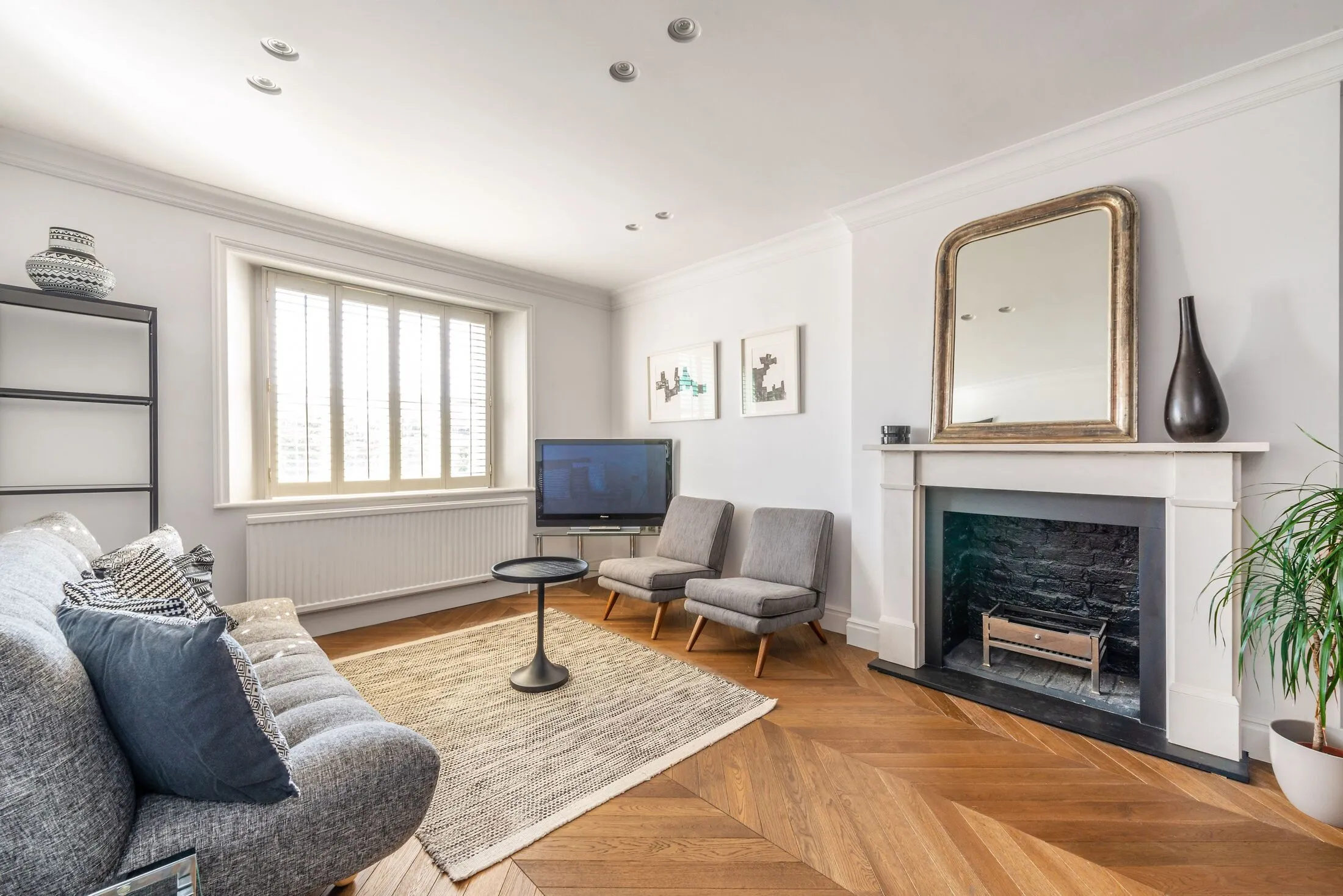 Flat Ladbroke Grove in Greater London