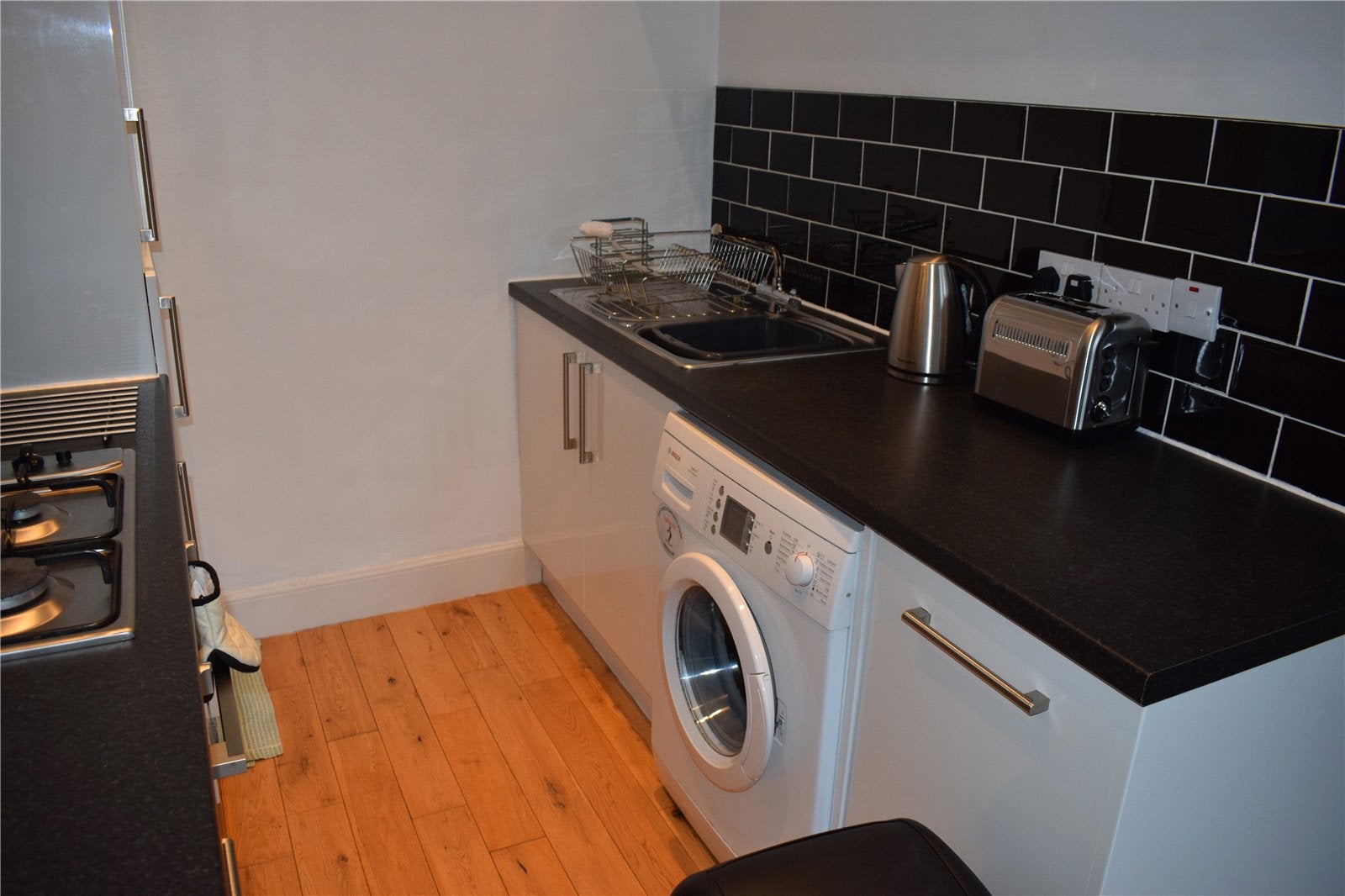 Flat Milton Street in City of Edinburgh